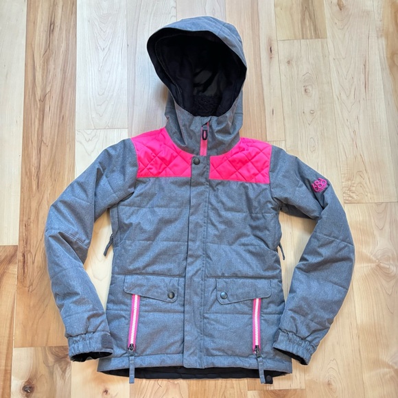 686 Girls Lily Waterproof Insulated Snow Jacket Charcoal Gray and Pink - Picture 3 of 16
